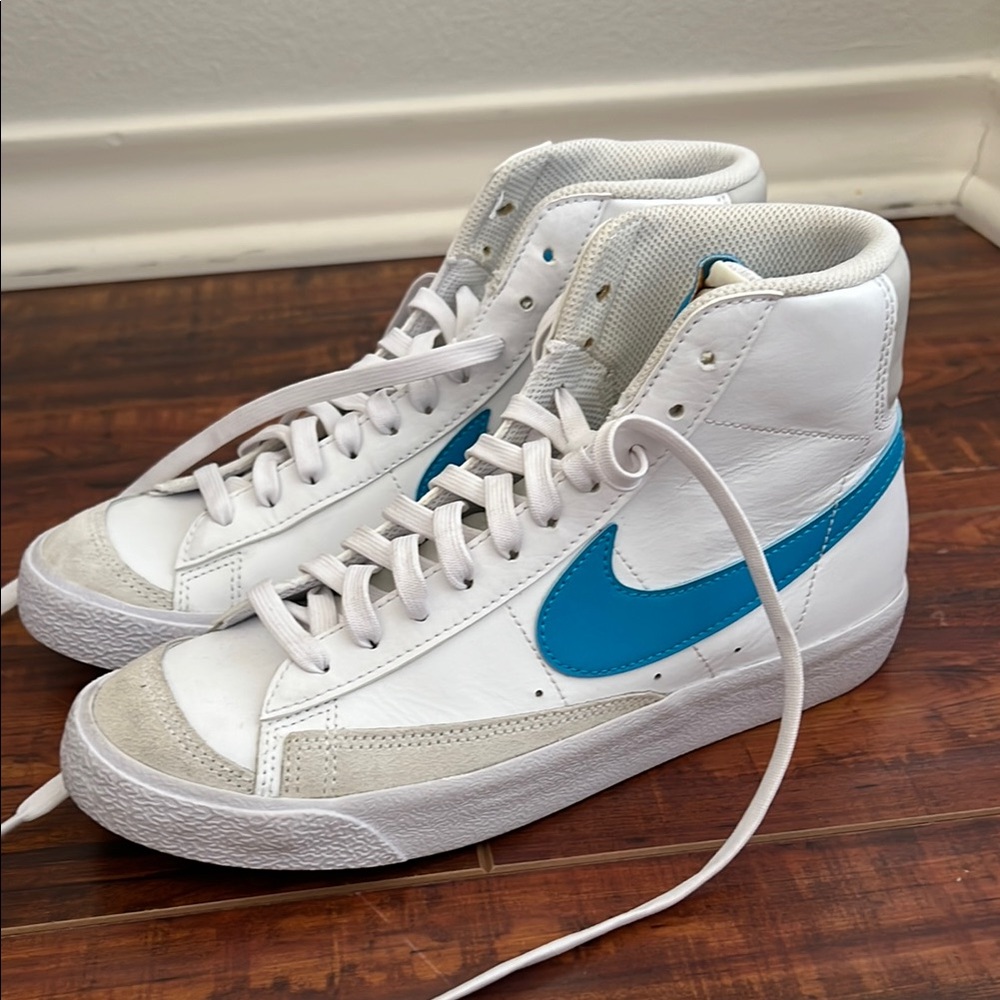 Nike White and Blue High-Tops